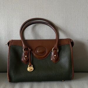 Vintage Dooney and Bourke All Weather Leather Classic Bag